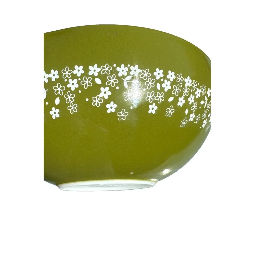 Pyrex vintage green